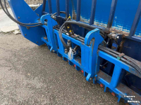Coupe-blocs d'ensilage AP NR2800