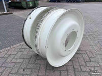Roues, Pneus, Jantes, Barillets Jumelage New Holland Molcon W8-32 set velgen vast