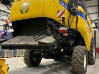 Ensileuse automotrice New Holland CX8.70