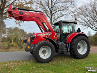 Tracteur Massey Ferguson 7715S Dyna-6 Efficient Tractoren