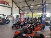 Tracteur Tondeuse Autoporté Husqvarna Rider zitmaaiers robot en Loopmaaiers