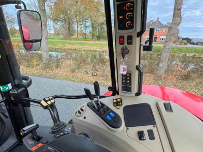 Tracteur Massey Ferguson 7715S Dyna-6 Efficient Tractoren