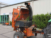 Déchiqueteuse de bois JBM 831ZX houtversnipperaar op wielstel takkenhakselaar