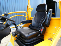 Chargeuse sur pneus Eurotrac Shovel W12F