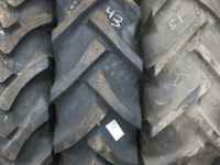 Roues, Pneus, Jantes, Barillets Jumelage  13.6R28 BKT TR135 nieuw