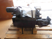 Moissonneuse batteuse New Holland CNH Transmission CX Combine  Parts nr:84196948R
