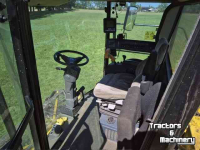 Ensileuse automotrice New Holland FX38