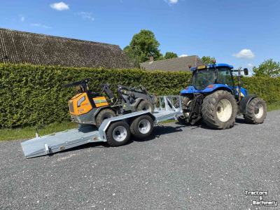 Semi-remorque surbaissé Heuvelmans Transportwagen machinetransporter oprijwagen
