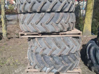 Roues, Pneus, Jantes, Barillets Jumelage BKT 450/85R38