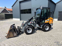 Chargeuse sur pneus Giant G2500 HD X-TRA. Bak en Lepels, Vol cabine, 208 uur.