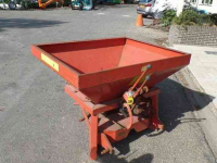 Distributeur d‘engrais Niemeyer Rotast 404 E