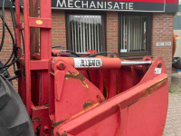Coupe-blocs d'ensilage Redrock Kuilhapper hefmast voermachines