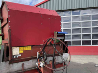 Remorque distributrice Strautmann FVW 160