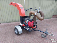 Aspirateur de feuille  Trilo Su60