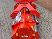 Rotobroyeur Kuhn BPR 305 klepelmaaier front en achter weidebouwmachines