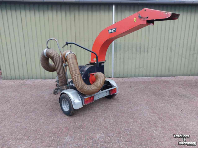 Aspirateur de feuille  Trilo Su60