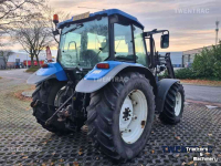 Tracteur New Holland TL 90 + Voorlader / Frontlader
