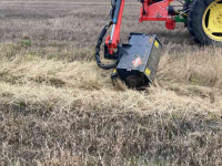 Bras avec tondeuse à fléaux Kuhn Agrilonger T 4734 M