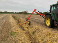 Bras avec tondeuse à fléaux Kuhn Agrilonger T 4734 M
