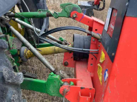 Bras avec tondeuse à fléaux Kuhn Agrilonger T 4734 M