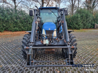 Tracteur New Holland TL 90 met voorlader