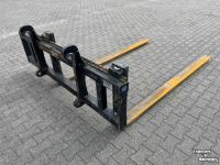Fourches à palettes cadre  Vorkenbord shovel capaciteit 8 ton