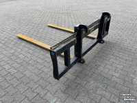 Fourches à palettes cadre  Vorkenbord shovel capaciteit 8 ton