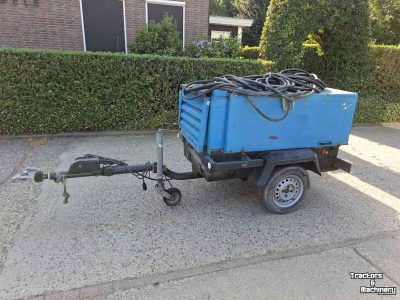Compresseur  Luchtcompressor met dieselmotor