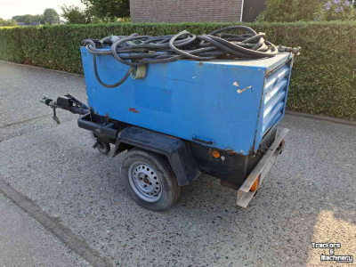 Compresseur  Luchtcompressor met dieselmotor