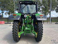 Tracteur John Deere 6M 125