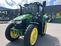 Tracteur John Deere 6M 125