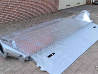 Autres matériel de terrassement et de chantier  Leidingdrempel / road ramp