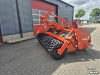 Machine à bêcher Farmax Perfect 300 LHDK Spitter / Spitmachine met hydr. hefbok en naloopwals