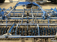 Combination de préparation du lit de semence Lemken 400GFS