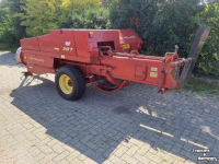 Presses New Holland Hyliner 387 balenpers