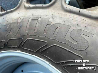 Roues, Pneus, Jantes, Barillets Jumelage Mitas 540/65x34 & 440/65x24 op velgen