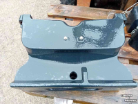 Poids frontaux Steyr Nieuw Steyr moederblok, ondertrekhaak en gewicht.