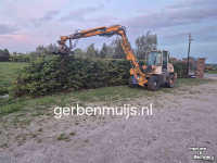 Chargeuse sur pneus Liebherr 507 met slachmaaier