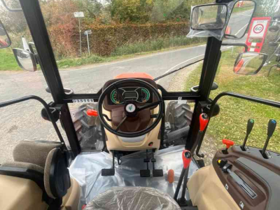 Tracteur TAFE 7515