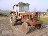 Pièces d&#8216;occasion pour tracteurs International 1046