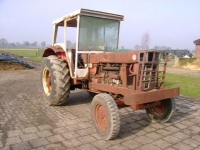Pièces d‘occasion pour tracteurs International 1046