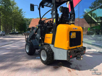 Chargeuse sur pneus Giant Giant 332ST