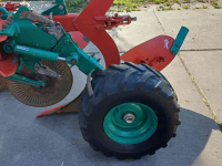 Charrues Kverneland KK EG 100- 300 5 schaar vario