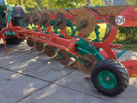 Charrues Kverneland KK EG 100- 300 5 schaar vario