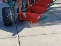 Charrues Kverneland KK EG 100- 300 5 schaar vario