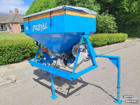 Trémie frontale de semis  Mistral FT-750