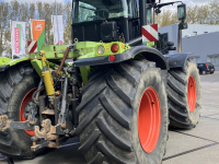 Tracteur Claas xerion 3300