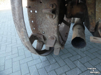 Tracteurs anciens  HSCS R30-35