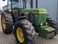 Tracteur John Deere 4350