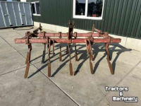 Cultivateur Cappon vaste tand met loopwielen